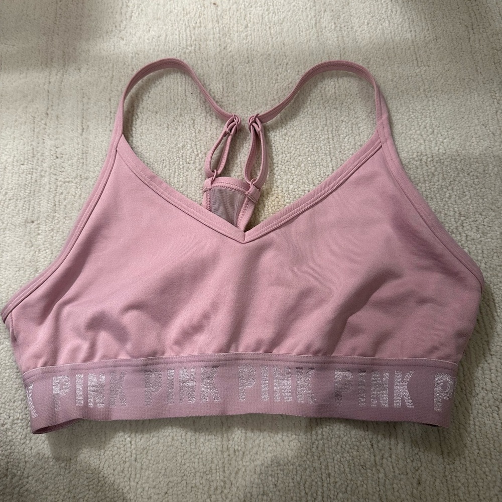 pink sports bra